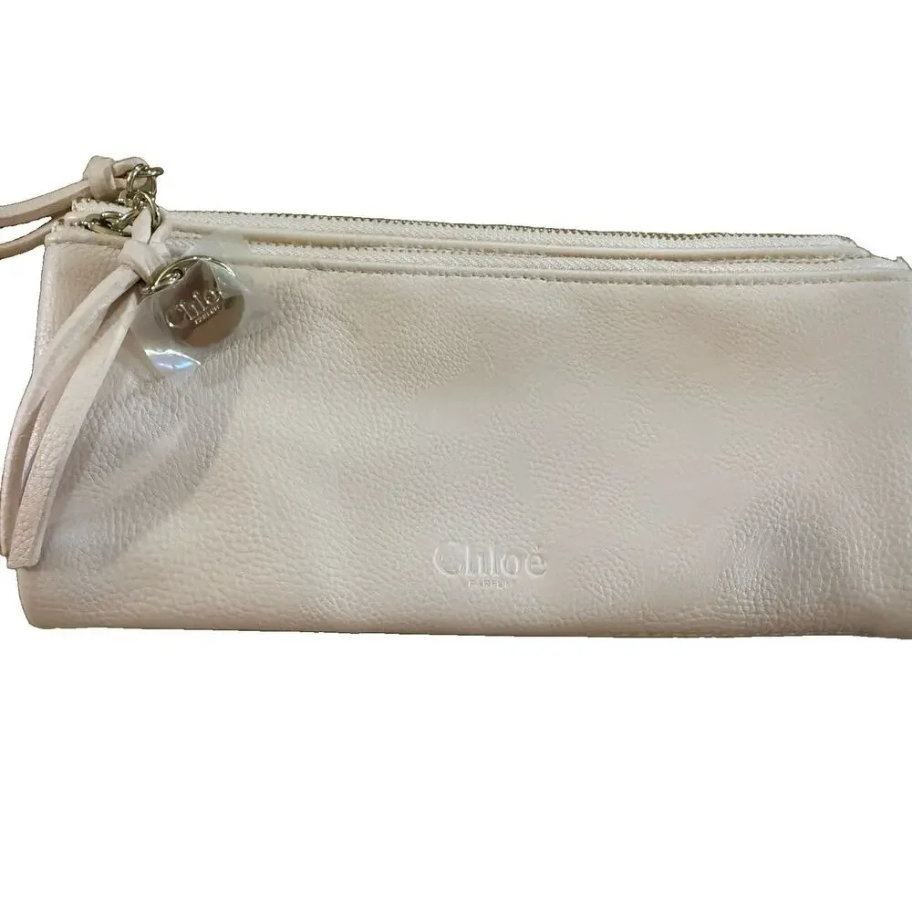 Chloé Paris Blush Pink Leather Zip Wallet Clutch Charm New Condition